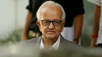 എന്താകും ആ റിപ്പോര്‍ട്ടില്‍?, ബിമല്‍ ജലാന്‍ കമ്മിറ്റി റിപ്പോര്‍ട്ടില്‍ സസ്പെന്‍സ് നിറയുന്നു !