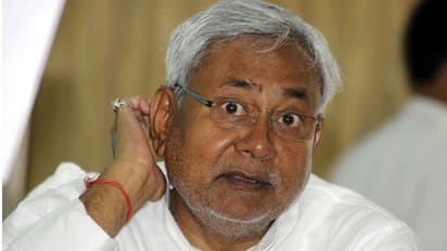 बिहार में सरकारी बाबू सचिवालय में अब नहीं पहन सकेंगे जींस-टीशर्ट,  सरकार ने लगाया बैन