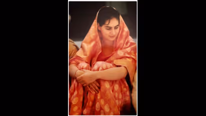 #SareeTwitter: From politicians to actresses Indians make style statement