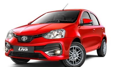 വാങ്ങാനാളില്ല, ഇന്നോവയുടെ അനുജന്മാരുടെ നിര്മ്മാണം ടൊയോട്ട നിര്ത്തി!