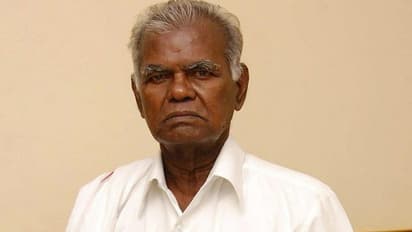 நல்லக்கண்ணுவையும் விட்டு வைக்காத ஆபாசப் பதிவு... சமூக ஊடகங்களில் அட்டூழியம்... சென்னை போலீஸில் புகார்!!