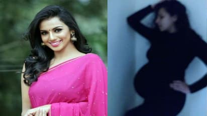 ఇన్నిరోజులు సీక్రెట్ గా.. గర్భంతో ఉన్నట్లు ప్రకటించిన శృతి!