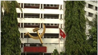 അരൂരിലെ തോല്‍വി അന്വേഷിക്കും, പൂതന പരാമർശം തിരിച്ചടിയായെന്ന് സിപിഎം സെക്രട്ടേറിയേറ്റ്; ശങ്കർ റേയ്ക്കും വിമർ‍ശനം