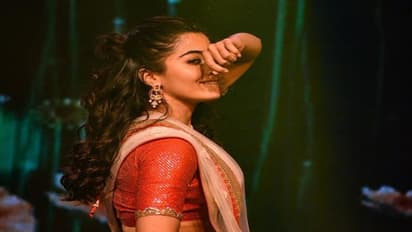 'డియర్ కామ్రేడ్' మ్యూజిక్ ఫెస్టివల్: లిల్లీపై ఫుల్ క్రష్ అంటున్న బాబీ!