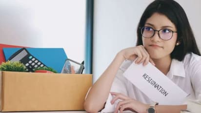 'മടുത്തു...'; ഇന്ത്യയില് വര്ധിച്ചുവരുന്ന 'രാജി'കള്ക്ക് പിന്നിലെ രഹസ്യം...