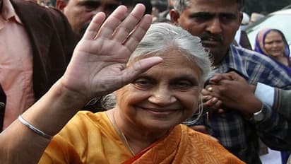 দিল্লি কংগ্রেসের দায়ভার আর সামলানো হল না, প্রয়াত শীলা দীক্ষিত