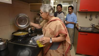 शीला दीक्षित के जन्म से लेकर मौत तक की सारी डिटेल, इतने करोड़ की थीं मालकिन