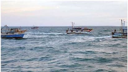 ബോട്ട് മുങ്ങി കാണാതായവരില് ഒരാളുടെ മൃതദേഹം കണ്ടെത്തി