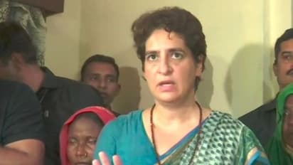 সোনভদ্রে নিহতদের পরিবারকে ১০ লক্ষ টাকা ক্ষতিপূরণ দেবে কংগ্রেস, জানালেন প্রিয়ঙ্কা