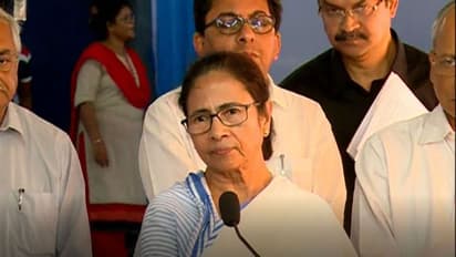 West Bengal: CM Mamata lashes out at Centre for issuing tax notice to Durga Puja Committees Forum