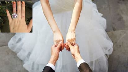 വീട് വിറ്റ് വരന് വിവാഹമോതിരം വാങ്ങി; ചിത്രം പോസ്റ്റിയ വധുവിനോട് പ്രച്ഛന്ന വേഷമാണോയെന്ന് ട്രോളന്മാര്