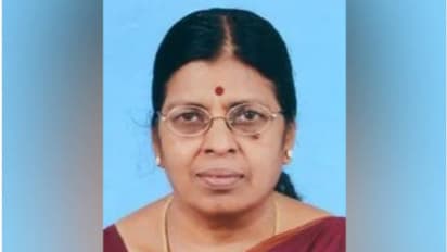 തമിഴ്നാട്ടില്‍ മുന്‍ മേയറും ഭര്‍ത്താവുമടക്കം മൂന്ന് പേര്‍ അജ്ഞാതരുടെ ആക്രമണത്തില്‍ കൊല്ലപ്പെട്ടു