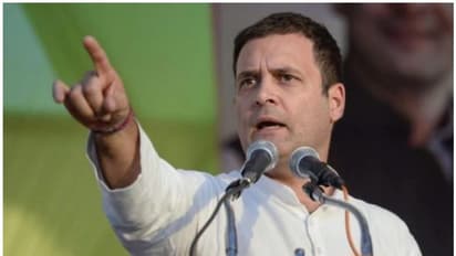 विदेश से लौटे राहुल, जल्द होगी कांग्रेस कार्यसमिति की बैठक