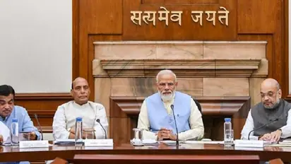 सरकारी बंगलों में मजे काट रहे हैं पूर्व सांसद और नए ठहरे गेस्ट हाउस में, अब सरकार ने लिया ये फैसला