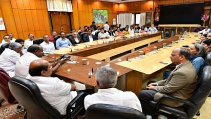 ತೆರಳುವ ಮುನ್ನ ಜನತೆಗೆ HDK ಭರ್ಜರಿ ಗಿಫ್ಟ್, ಮತ್ತೊಂದು ಸಾಲ ಮನ್ನಾ