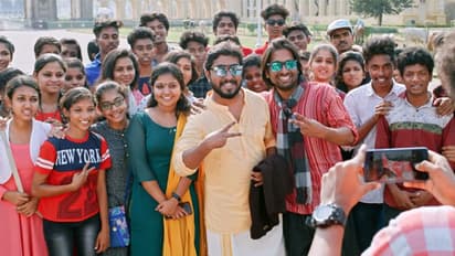 'രവിസാറി'നൊപ്പം ടൂര് പോകുന്ന പിള്ളേര്; 'തണ്ണീര് മത്തന് ദിനങ്ങളി'ലെ പുതിയ പാട്ടെത്തി