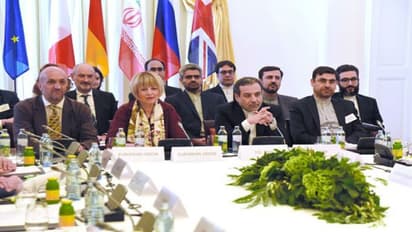 মার্কিন নিষেধাজ্ঞার পাল্টা, নতুন করে ইউরেনিয়াম পরিশোধনের পথে ইরান