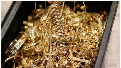 ಚಿನ್ನದ ದರದಲ್ಲಿ ದಾಖಲೆಯ ಇಳಿಕೆ, ಹೀಗಿದೆ ಇಂದಿನ ದರ!