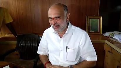 Haveri: ಶಿಥಿಲಗೊಂಡ ಶಾಲೆಗಳಲ್ಲಿ ಮಕ್ಕಳನ್ನು ಕೂರಿಸಬೇಡಿ: ಸಚಿವ ಶಿವರಾಮ್ ಹೆಬ್ಬಾರ್ ಎಚ್ಚರಿಕೆ