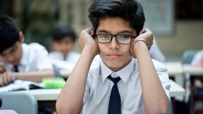 সন্তানের রেজাল্ট নিয়ে চিন্তিত! মেনে চলুন এই নিয়মগুলি