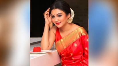 ডেঙ্গুর প্রকোপ বাংলাদেশে, প্রবল জ্বরে আক্রান্ত জয়া আহসানও