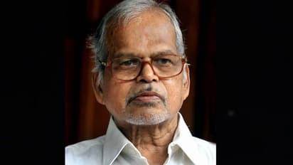 ആറ്റിക്കുറുക്കിയ കവിതകളുടെ ആറ്റൂര്‍...