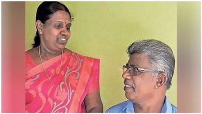 திடீர் கோடீஸ்வரரான கோவில் ஊழியர்... கூரையை பிய்த்துக் கொட்டிய அதிர்ஷ்டம்..!