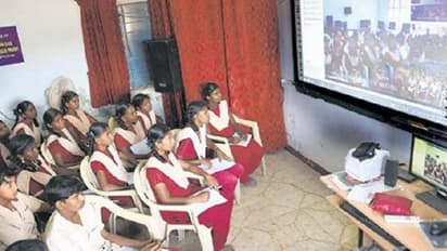 தனியார் பள்ளிகளில் இருந்து அரசு பள்ளிகளுக்கு மாறிய ஒரு லட்சம் மாணவர்கள்.. அசத்தும் அரசு பள்ளிகள்