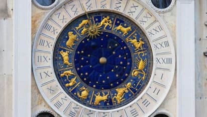 12 ராசியினரில் யாருக்கு "விலை உயர்ந்த பொருட்களை "வாங்கக்கூடிய யோகம் உண்டு தெரியுமா..?