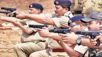 यूपी में योगी सरकार का ‘ऑपरेशन एनकाउंटर’ जारी, नोएडा में दुजाना गैंग के दो बदमाश घायल