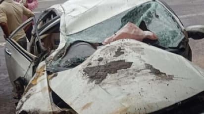 उन्नाव रेप कांड की पीड़िता का जबरदस्त एक्सीडेंट, चाची और वकील की मौत जबकि पीड़िता की हालत गंभीर