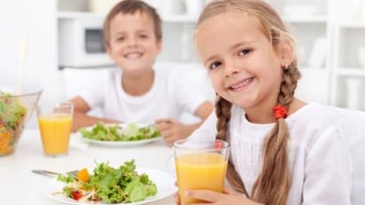 കുട്ടികൾക്ക് വേണം മികച്ചൊരു ഡയറ്റ് പ്ലാൻ; ബുദ്ധിവളർച്ചയ്ക്ക് സഹായിക്കുന്ന പ്രധാനപ്പെട്ട ഭക്ഷണങ്ങൾ