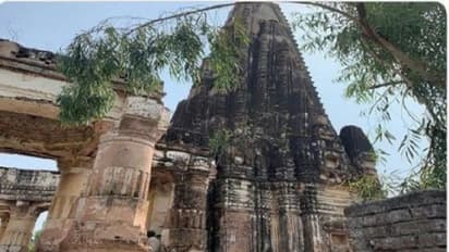 72 ವರ್ಷ ಬಳಿಕ ಪಾಕ್ನ ದೇಗುಲ ಪೂಜೆಗೆ ಮುಕ್ತ!