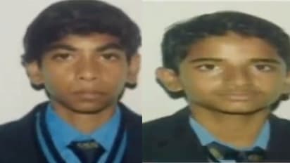 பள்ளி மாணவர்களிடையே பயங்கர மோதல்... கத்திரிகோலால் குத்திகொலை செய்து உடலை கழிவறையில் வீசிய கொடூரம்..!