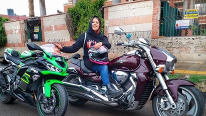 ಕಟ್ಟುಪಾಡು ಮುರಿದು ಬೈಕ್ ಸವಾರಿ; ಇಲ್ಲಿದೆ ರೋಶನಿ ಮಿಸ್ಬಾ ರೋಚಕ ಸ್ಟೋರಿ!