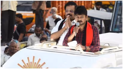 கலைஞர் டிவியில் ஸ்பெசல் புரோக்ராம் ! உதயநிதியை தூக்கிப் பிடிக்க அடுத்த நடவடிக்கை !