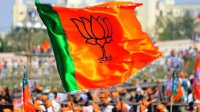 ಬಿಜೆಪಿ ಕಾರ್ಯಕರ್ತರ ಅಸಹಾಕಾರ : ಸಾಮಾಜಿಕ ಜಾಲತಾಣದಲ್ಲಿ ವ್ಯಂಗ್ಯ