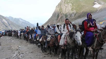 করোনা উদ্বেগের মধ্যেই অমরনাথ যাত্রা, কবে কীভাবে এই পবিত্র তীর্থে যেতে পারবেন ভক্তরা