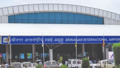 यात्रियों की मुसीबत बढ़ी, श्रीनगर से दिल्ली की फ्लाइट्स में टिकट के दाम में 5 गुना इजाफा