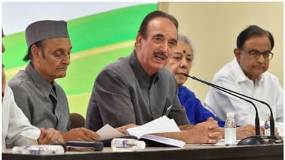 কাশ্মীরের মুখ্যমন্ত্রী হওয়ার দৌড়ে সামিল গুলাম নবি আজাদ, ঘোষণার অপেক্ষায় নতুন দল