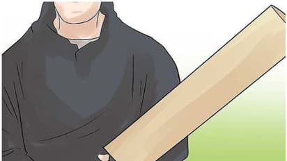 'मुझे मेरे बेटे से बचाओ', बुज़ुर्ग पिता ने पुलिस से लगाई मदद की गुहार