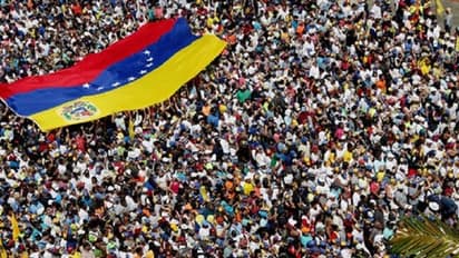 जानें कहां बिक रहा है टमाटर 28 हजार रुपये प्रति किलो और अंडा 558 रुपये का एक