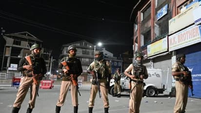 ಕಾಶ್ಮೀರದಲ್ಲಿ ಅಲ್ಲೋಲ ಕಲ್ಲೋಲ; ಮೋದಿ ಶಾ ತಂತ್ರವೇನು?