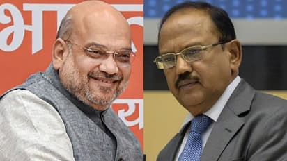 जम्मू कश्मीर से लौटते ही अजित डोभाल ने की गृहमंत्री अमित शाह से मुलाकात