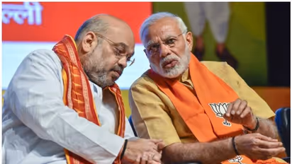 ঢেলে সাজানো হচ্ছে নরেন্দ্র মোদীর মন্ত্রিসভা, জায়গা পেতে পারে জেডিইউ ও শিন্ডের দল