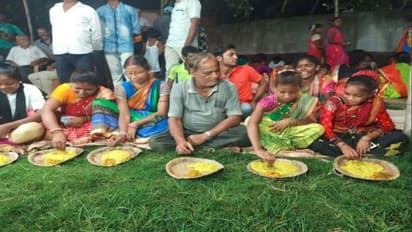 ভোটে জিতেও বদলাননি, 'দিদিকে বলো'-র প্রচারে বিধায়ককে নিয়ে টানাটানি কুলটিতে