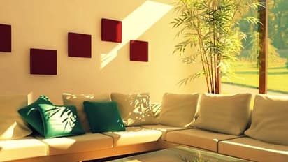 വീട്ടില് നിന്നും 'നെഗറ്റീവ് എനര്ജി' അകറ്റാൻ ഇതാ 5 വഴികൾ