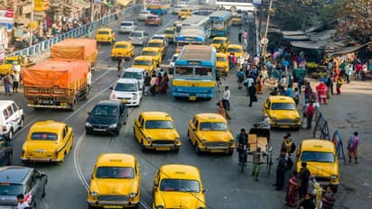 বন্ধ থাকবে শিয়ালদহ উড়ালপুল, জেনে নিন কোন পথে যান চলাচল