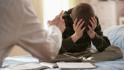 সন্তান অবাধ্য হয়ে যাচ্ছে! জেনে নিন এর কারন