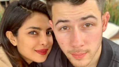 রোজ সকালে নিক আমার মুখ দেখে! জানালেন প্রেমে মগ্ন প্রিয়ঙ্কা